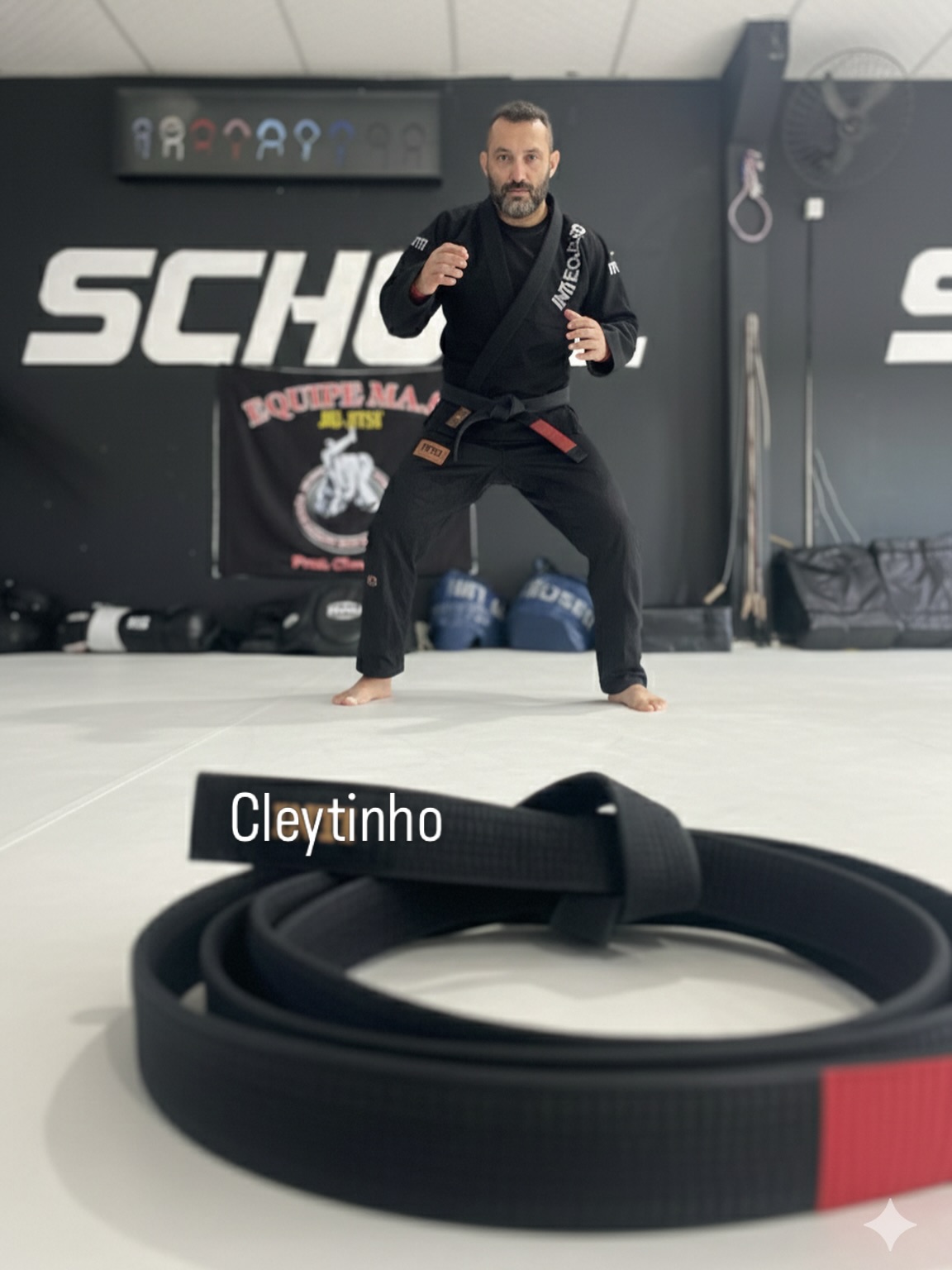 Professor Cleytinho no tatame da Equipe Motta
